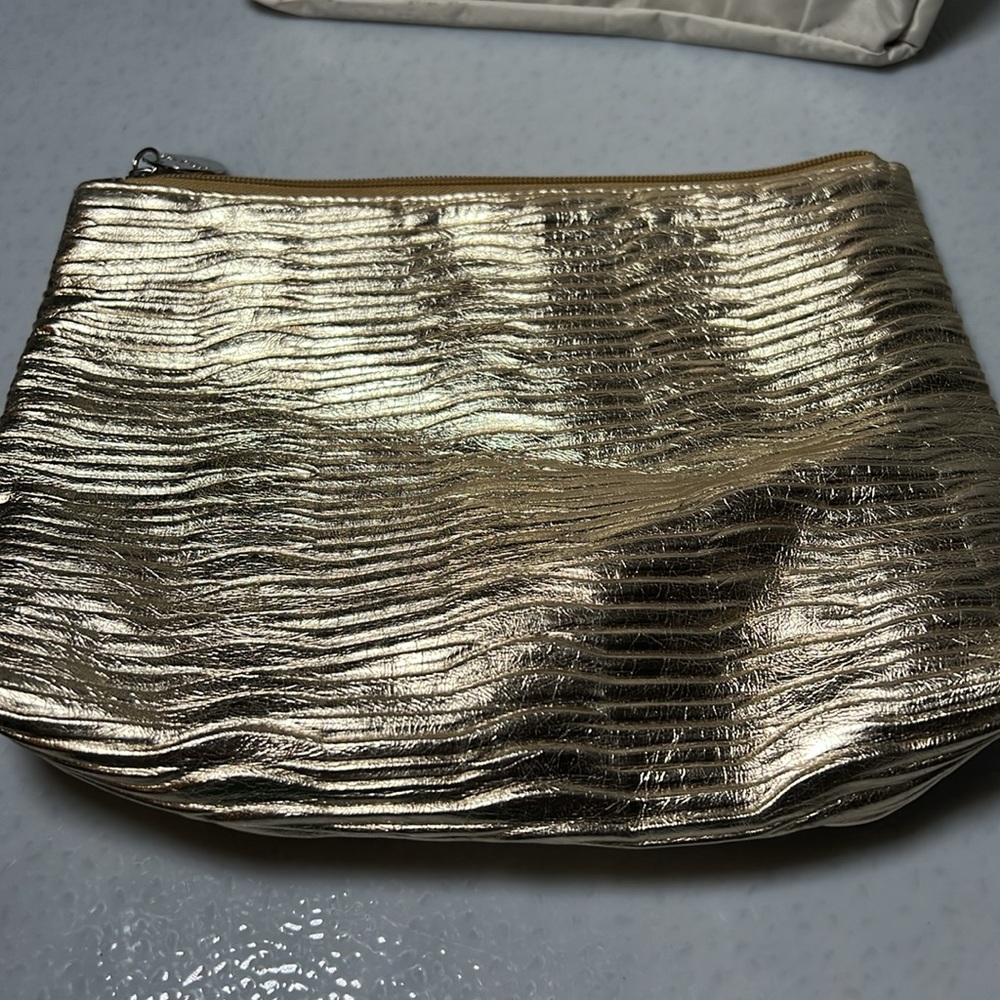 Mark Gold Zipper Bag Vinyl Lining and Tan Gold Vinyl Tote Bag - Picture 2 of 9